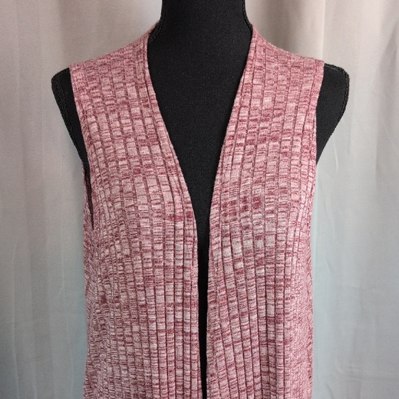 LuLaRoe Pink Sleeveless Pleated Cardigan - Picture 4 of 6
